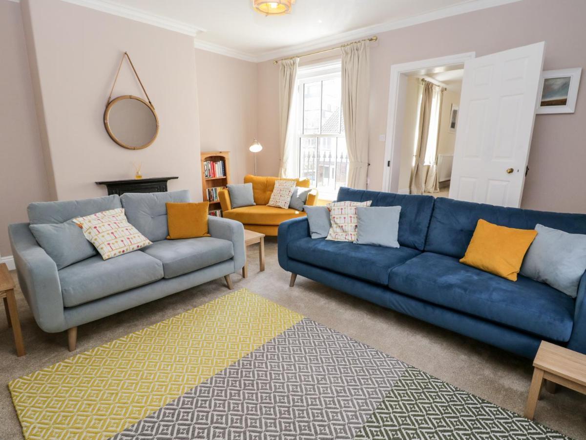 Holiday home Laurel House